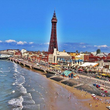 The Driftwood Hotel Blackpool Exterior photo